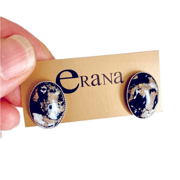 erana Jewelry - Genuine VINTAGE oval black fleck acrylic stud earrings
